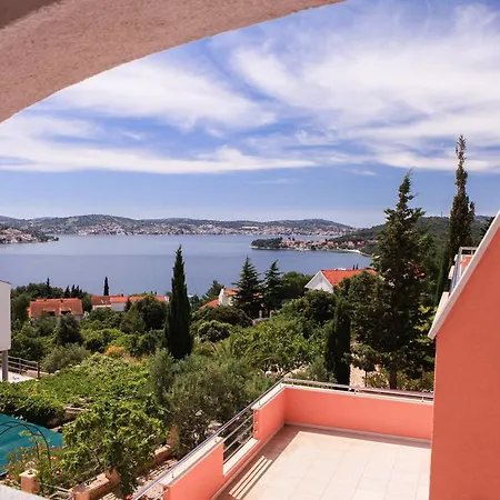 Novica Apartment Rogoznica (Sibenik-Knin)